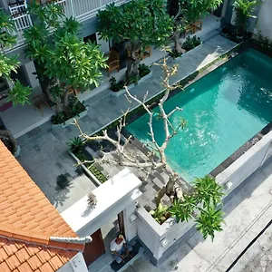 https://sandat-living.ubudhotelsnow.com